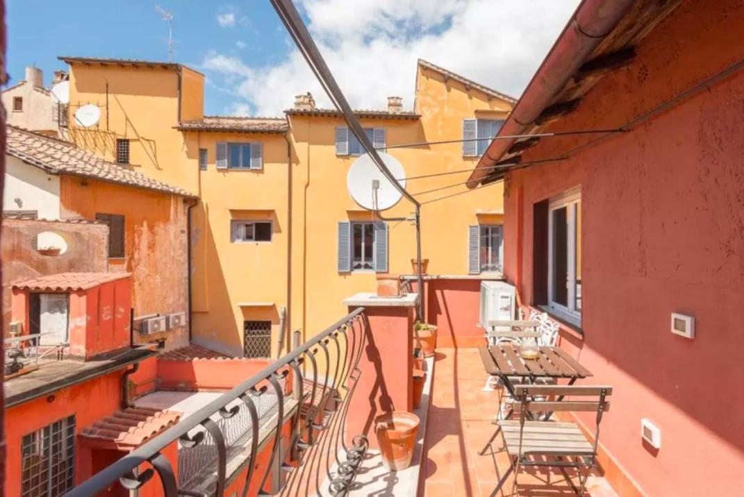 Pantheon Luxury Terrace