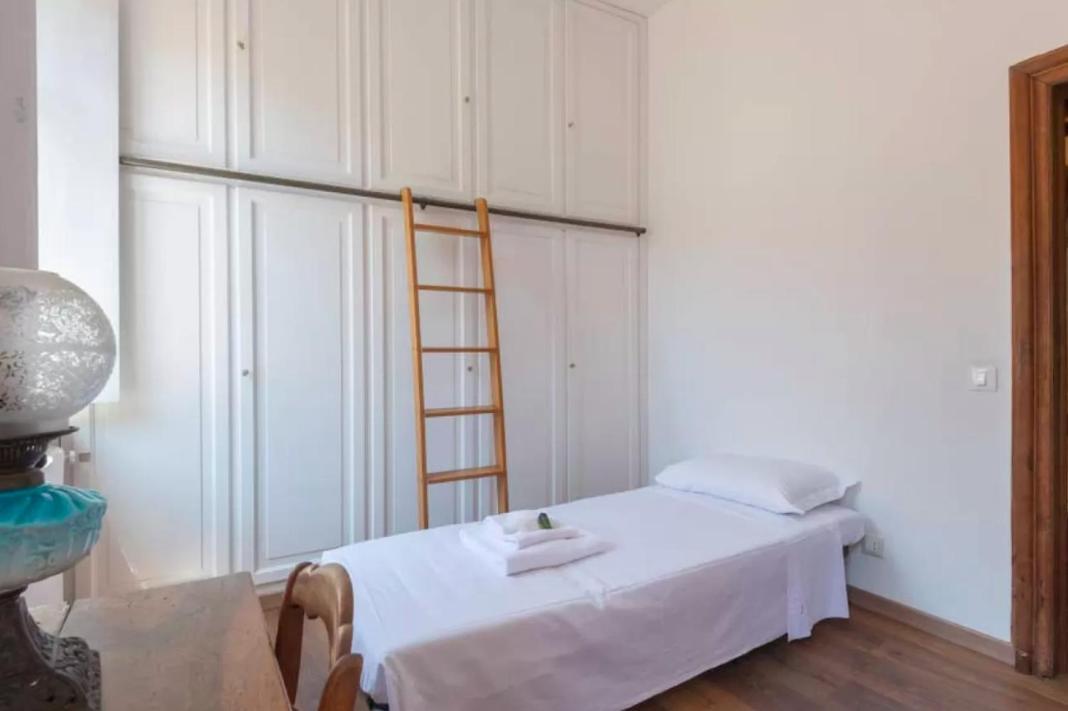Pantheon Luxury Terrace Apartment Rom